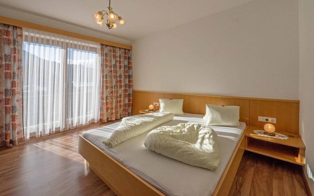 Haus Schluder - Familie Stanitzer Hotell Weissensee Exteriör bild