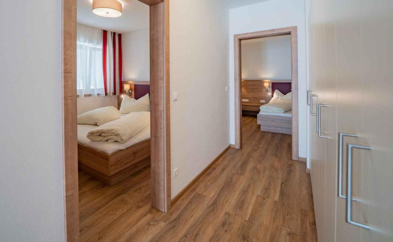 Haus Schluder - Familie Stanitzer Hotell Weissensee Exteriör bild
